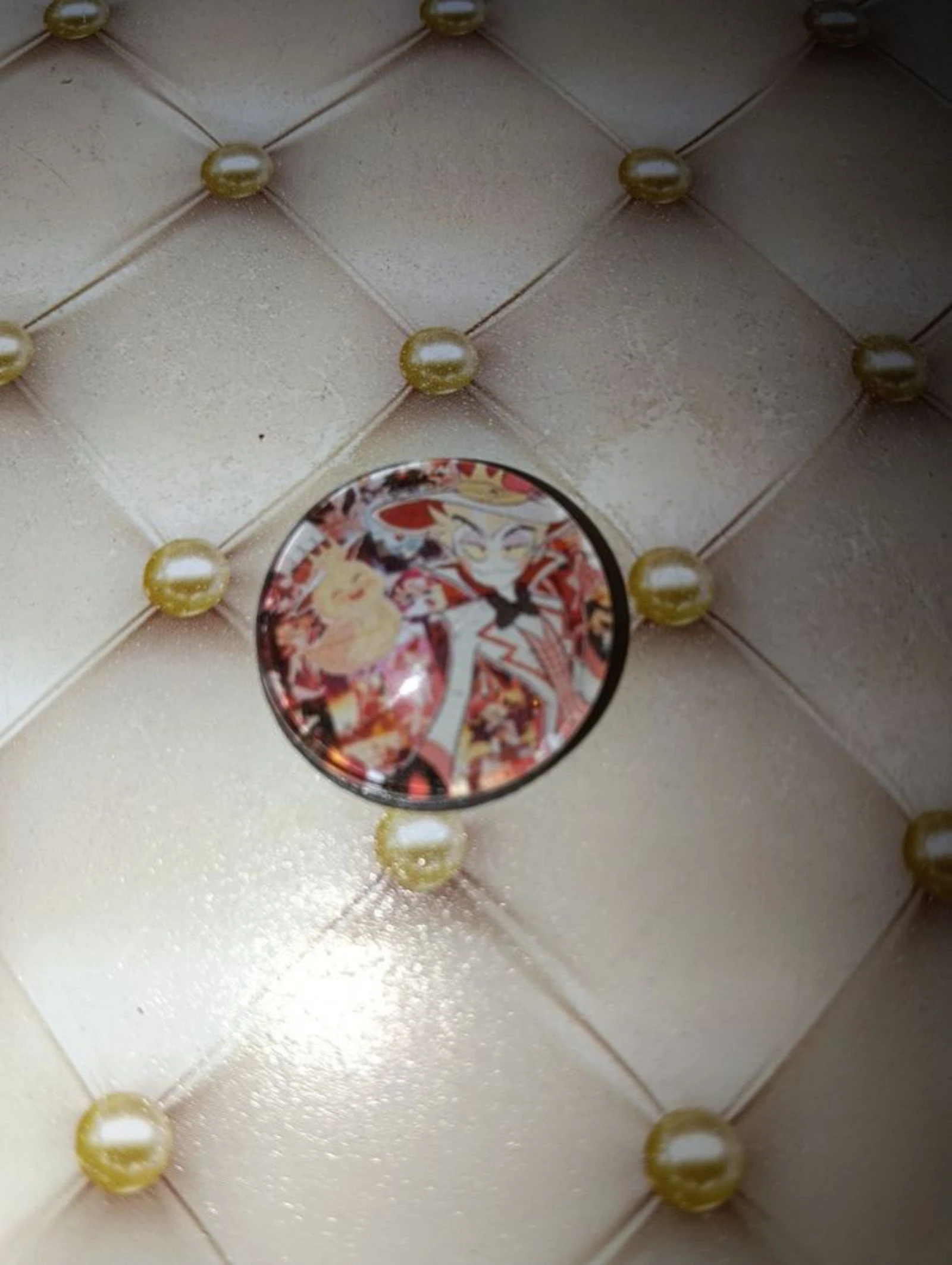 Magnet Lucifer Hazbin Hotel – photo 2